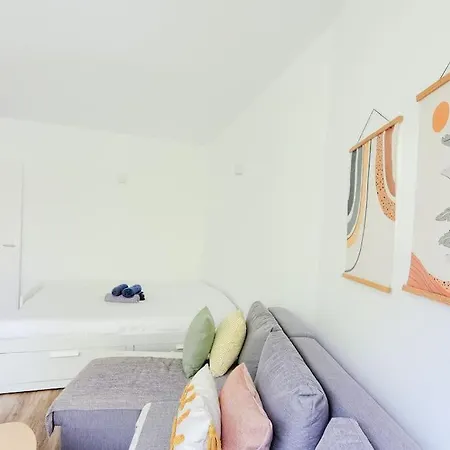 Pour 4 Personnes Apartmán Paříž